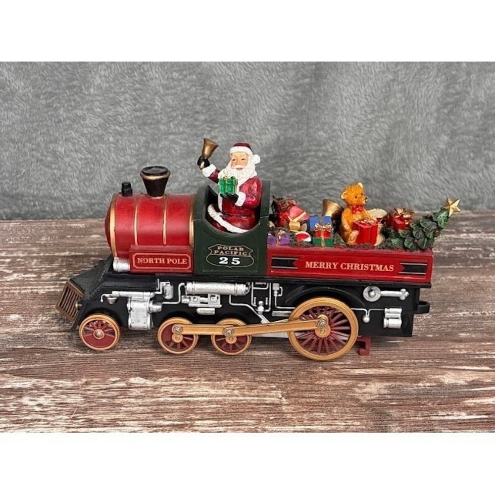 Roman Inc. Musical Christmas‎ Train Santa Teddy Bear Gifts Tree